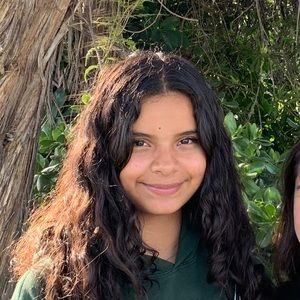 Meet your Posher, Nadia